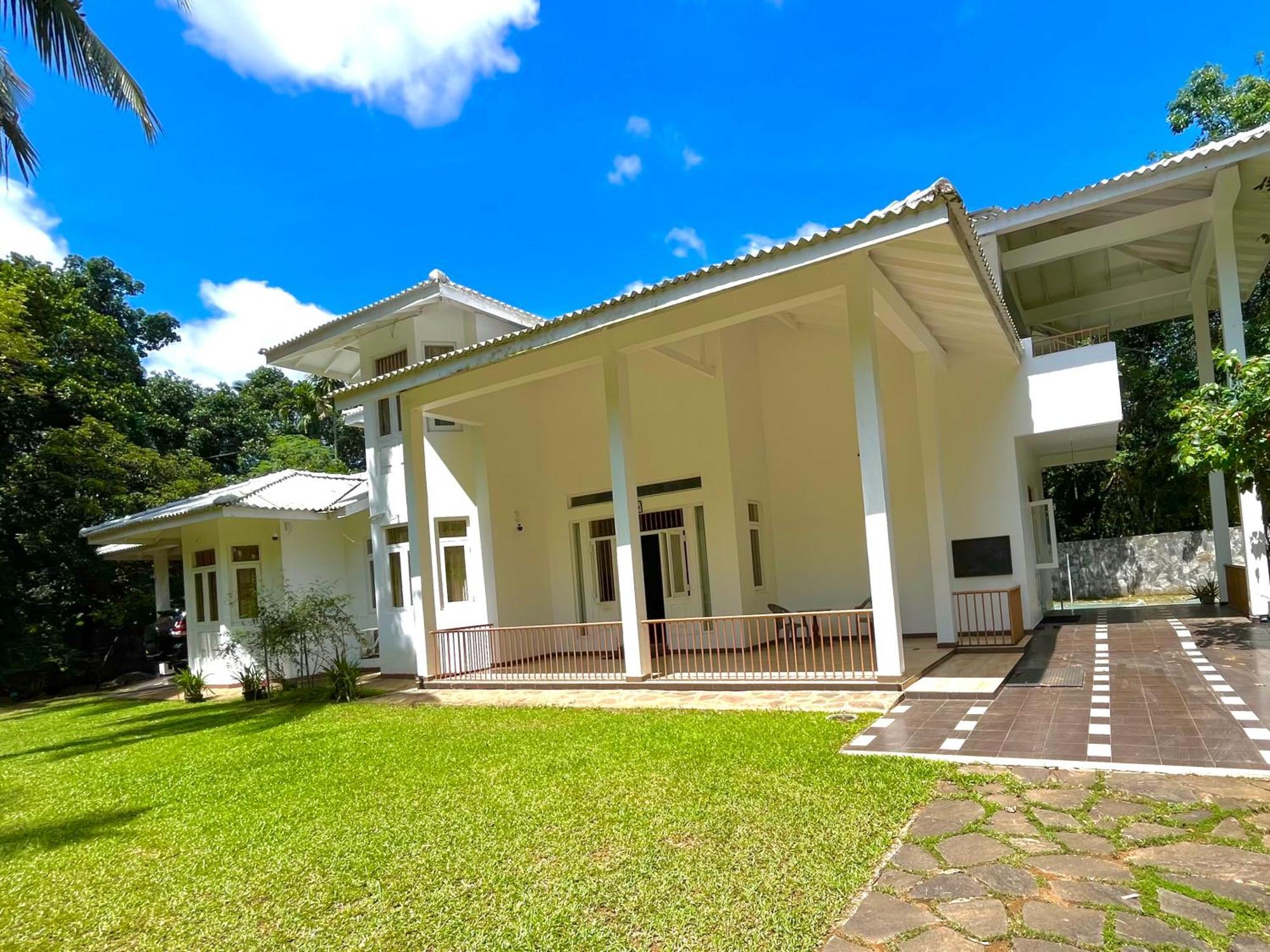 Appartement White House - Orange Hill Avenue à Ragama Extérieur photo